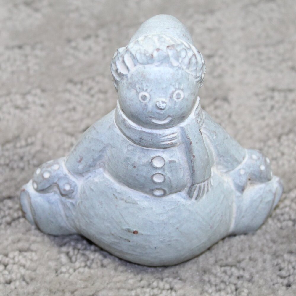 ISABEL BLOOM signed Cement GRACE snowman w/ice skates Figurine, Retired 2001